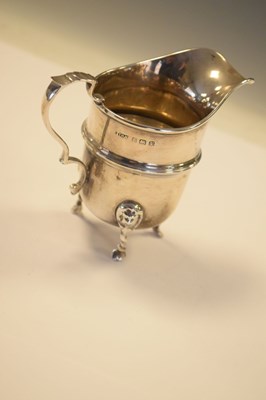 Lot 173 - Quantity of silver items to include, George VI silver cream jug and jug, napkin rings, etc