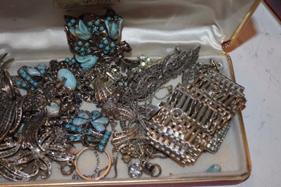 Lot 117 - Sundry silver and costume jewellery