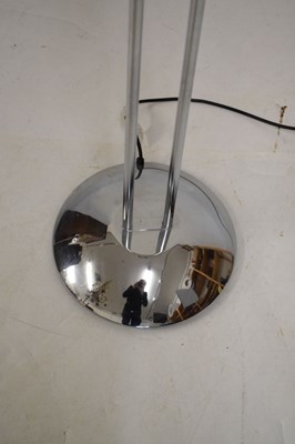Lot 594 - Montana MON4950 standard lamp