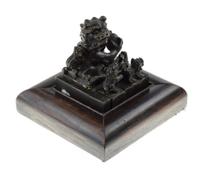 Lot 290 - Unusual Chinese bronze 'Dogs of Fo' desk seal group