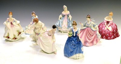 Lot 573 - Collection of Royal Doulton figures