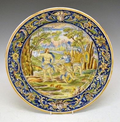 Lot 297 - Large Italian maiolica charger with central painted decoration of soldiers resting