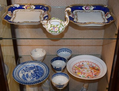 Lot 559 - Small collection of late 18th and early 19th Century porcelain