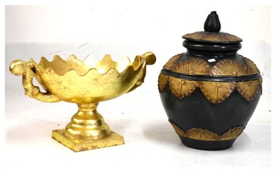 Lot 524 - Large lidded vase and urn