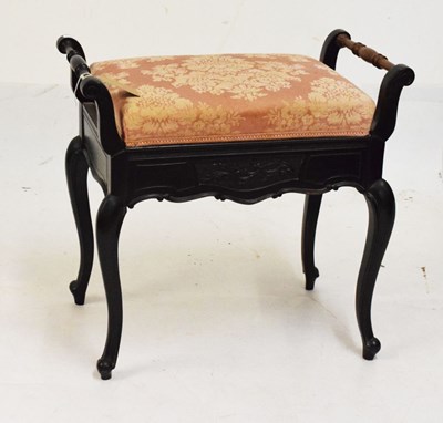 Lot 635 - Early 20th Century piano stool