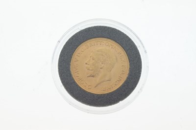 Lot 118 - Gold Coins - George V gold sovereign 1930