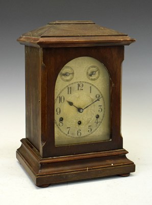 Lot 438 - German mantle clock