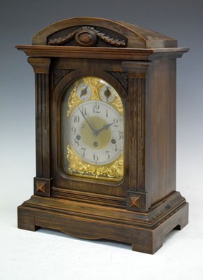 Lot 435 - German mantle clock