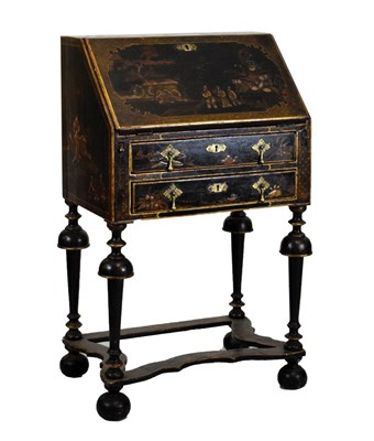 Lot 474 - Early 20th Century lady's Chinoiserie bureau