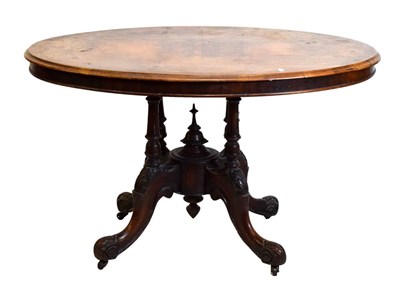 Lot 497 - Victorian oval top walnut loo table