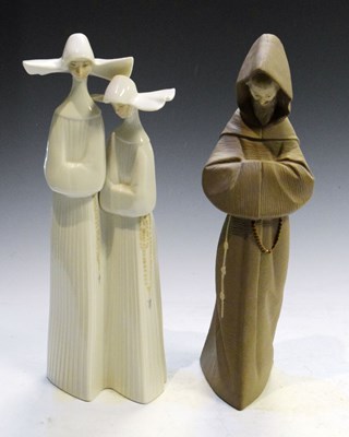 Lot 288 - Two Lladro figures