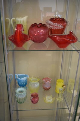 Lot 314 - Assorted coloured glassware