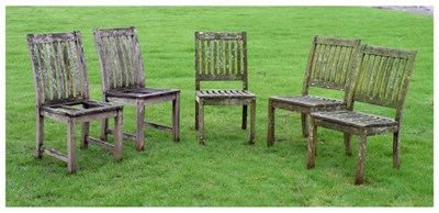 Lot 617 - Five teak garden chairs (2+3)