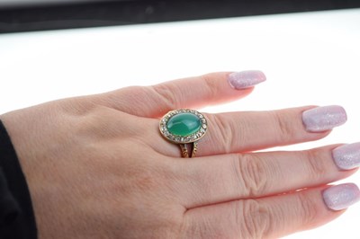 Lot 29 - Late Victorian diamond and green agate ring