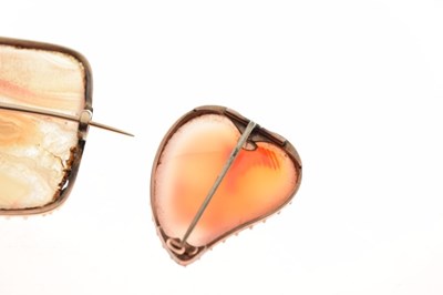 Lot 70 - Two Agate brooches