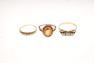 Lot 46 - Three dress rings