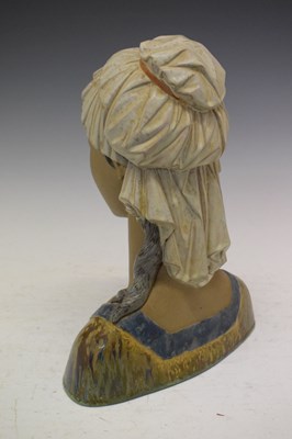 Lot 301 - Lladro female bust