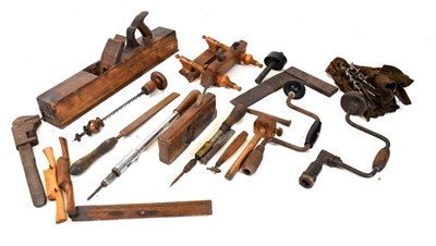 Lot 442 - Quantity of vintage woodworking tools