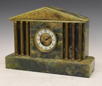 Lot 316 - Early 20th Century green onyx mantel clock