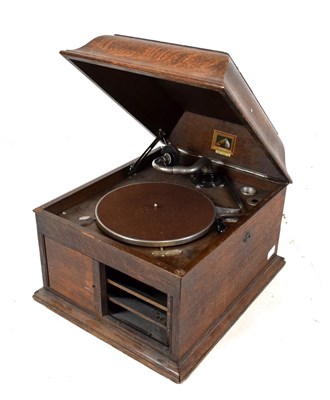 Lot 219 - His Master's Voice - early 20th Century HMV oak-cased gramophone