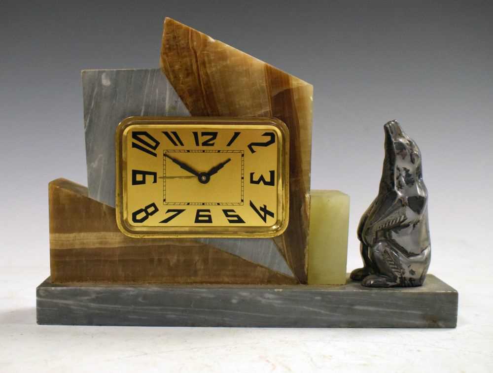 Lot 325 - Art Deco novelty mantel clock