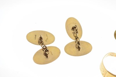 Lot 53 - Two pairs of cufflinks