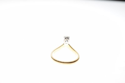 Lot 41 - '18ct' yellow metal wishbone ring set oval cut diamond