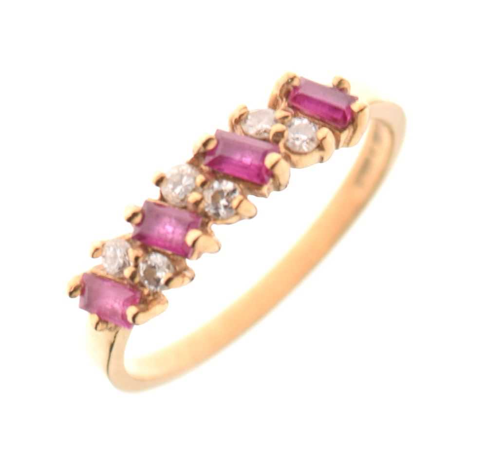 Lot 17 - 9ct gold, ruby and diamond ring