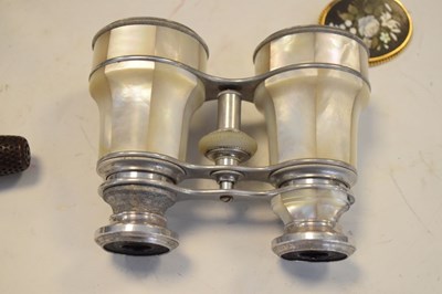 Lot 236 - Cased mother-of-pearl opera glasses