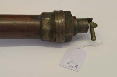 Lot 185 - Siebe Gorman & Co Ltd, London diver's torch