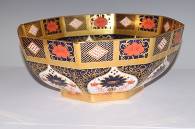 Lot 349 - Royal Crown Derby octagonal bowl