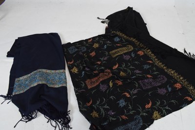 Lot 605 - Quantity of Middle Eastern textiles