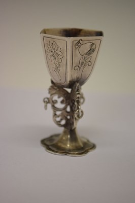 Lot 112 - Dutch silver miniature 'Snake Cup'