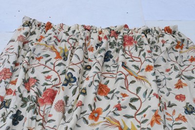 Lot 405 - Pair of lined and inter-lined curtains, decorated with birds of paradise on a cream ground