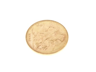 Lot 136 - Coins - Victorian gold sovereign, 1885