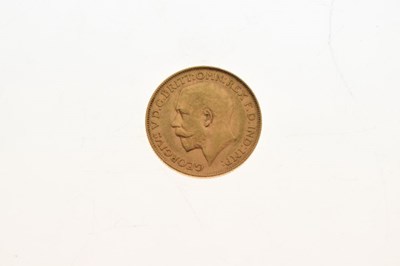 Lot 109 - Coins - George V gold sovereign, 1912