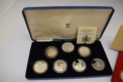 Lot 125 - 1977 Silver Jubilee and 1980 80th Birthday crown sets