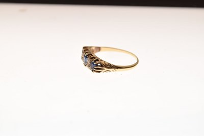 Lot 11 - Diamond and sapphire ring