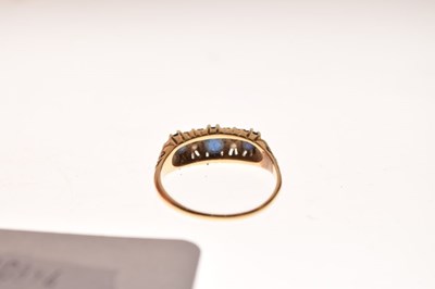 Lot 11 - Diamond and sapphire ring