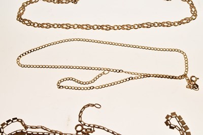 Lot 22 - Three yellow metal necklaces or chains