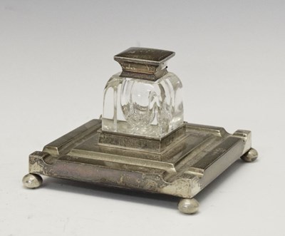 Lot 82 - George V silver inkstand of square form