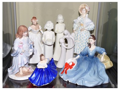 Lot 375 - Quantity of Doulton and other figures