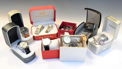 Lot 89 - Quantity of fashion watches