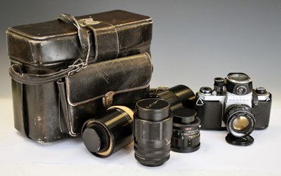 Lot 274 - Asahi Pentax camera with lenses and case