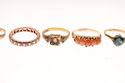 Lot 28 - Six assorted yellow metal gem-set rings and a signet ring