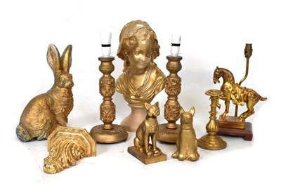 Lot 712 - Various gilt painted decorative items