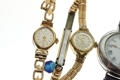 Lot 115 - Assorted ladies gold and other watches