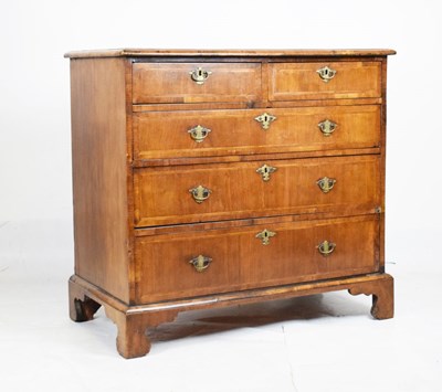 Lot 468 - Walnut chest of drawers