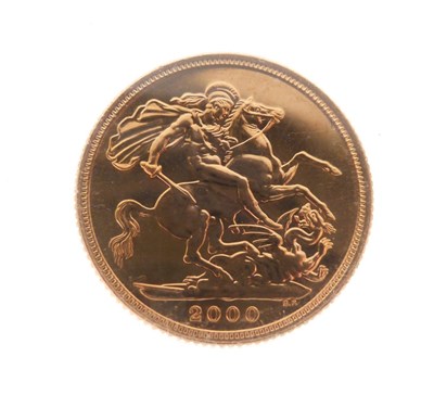 Lot 122 - Elizabeth II gold sovereign, 2000, cased