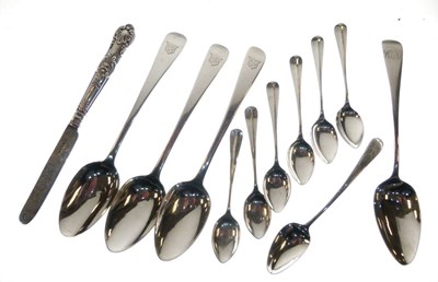 Lot 200 - Quantity of silver flatware, etc